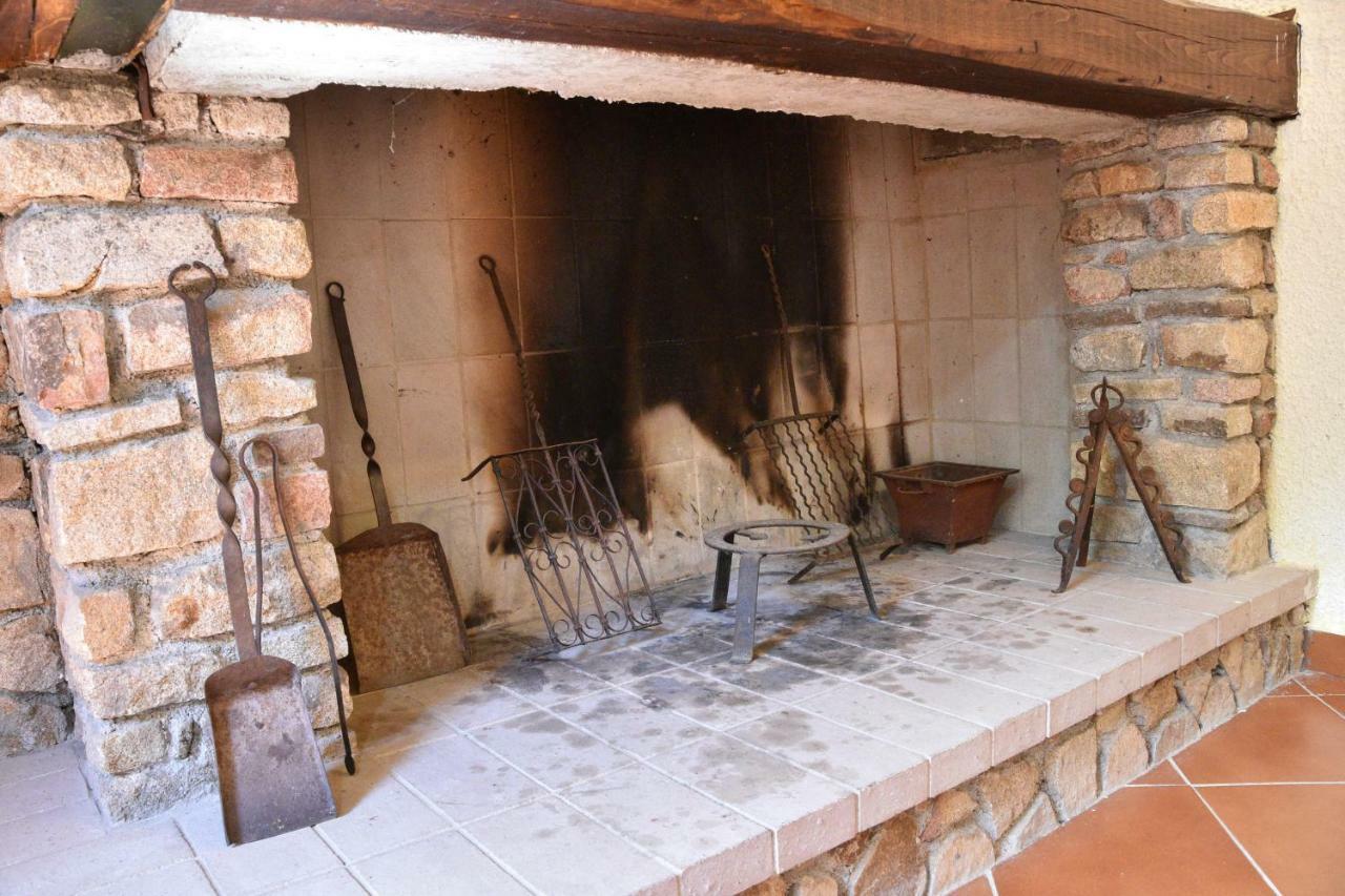 B&B I Menhir Sorgono Экстерьер фото