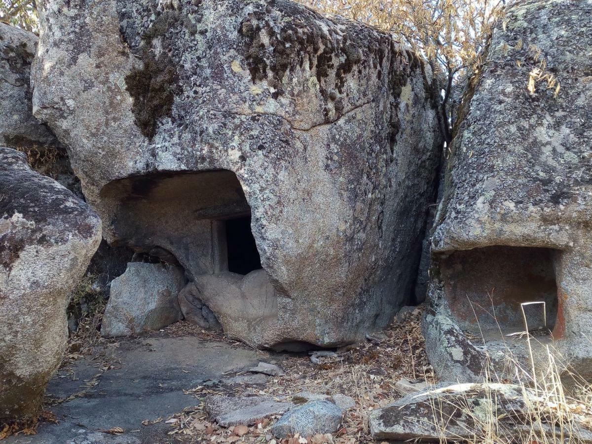 B&B I Menhir Sorgono Экстерьер фото